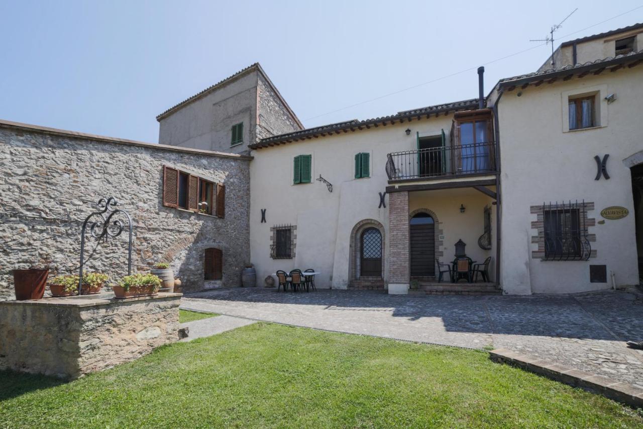 Appartamento Alvavista2 Trevi Luaran gambar